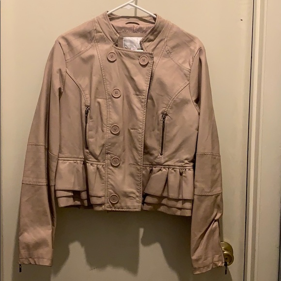 Faux leather ruffled bomber jacket - Picture 3 of 3